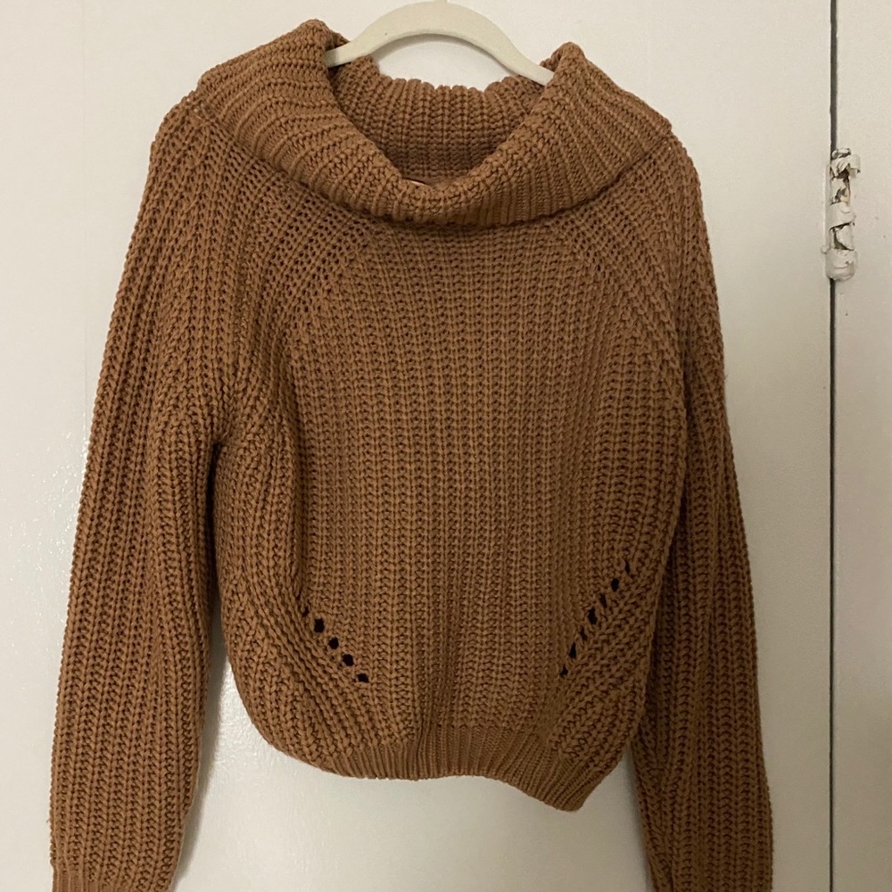 Moon and Madison blush sweater